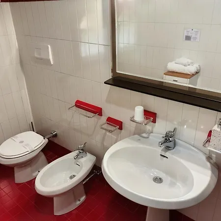 La Pecora Nera Bed and Breakfast Μπελούνο